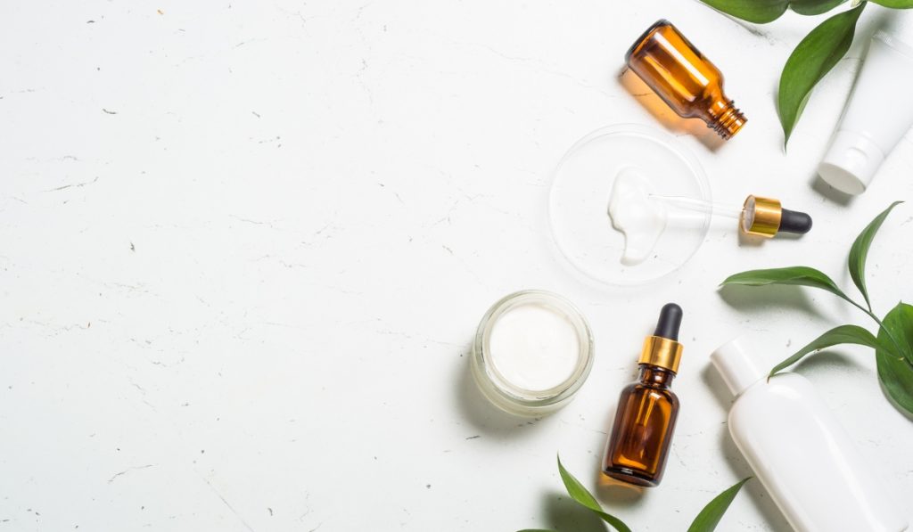 האם כדאי ללמוד קוסמטיקה_ כל מה שצריך לדעת על קריירה מבוקשת